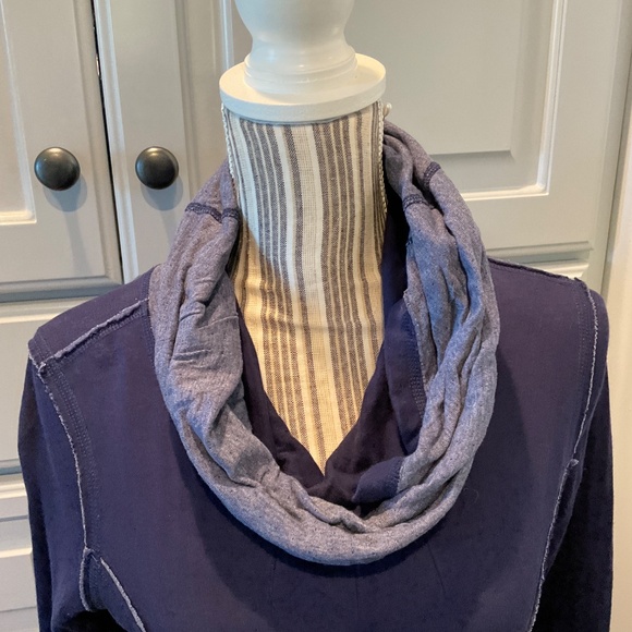 Exofficio Blue Knit Cowl Neck Tunic, Size XS - Picture 3 of 5